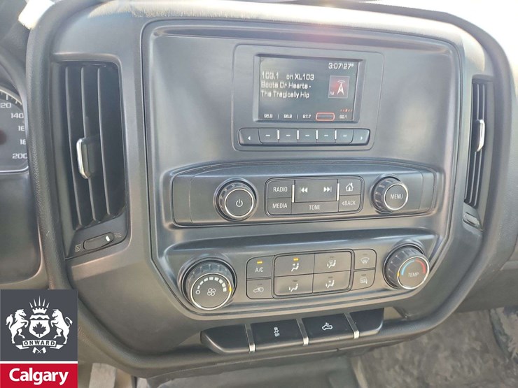 2016-gmc-sierra-1500-image-19