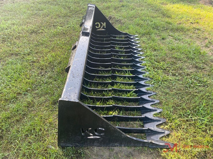 new-75"-skeleton-bucket-skid-steer-attachment-image-2