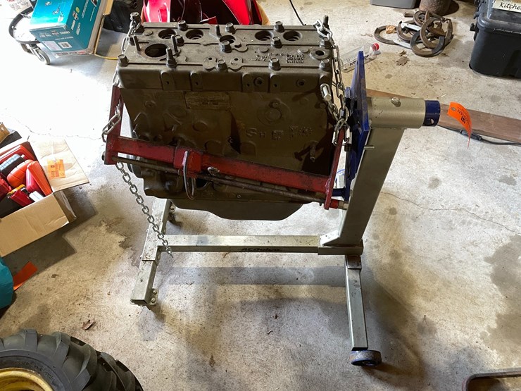 #6178-•-swinger-4-cycle-engine-and-stand-image-3