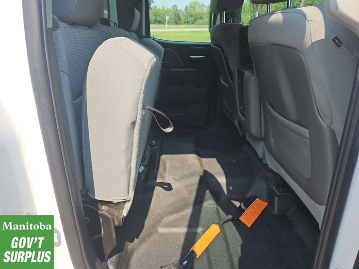 2014-chevrolet-silverado-1500-image-22