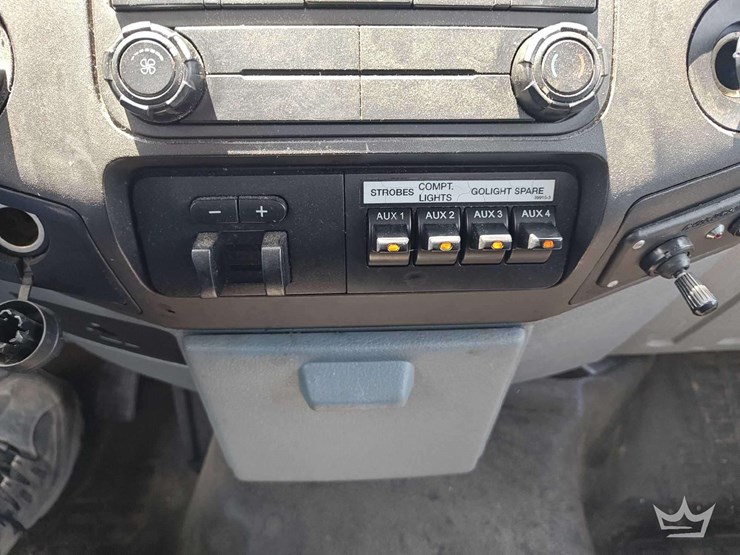 2013-ford-f450-image-49