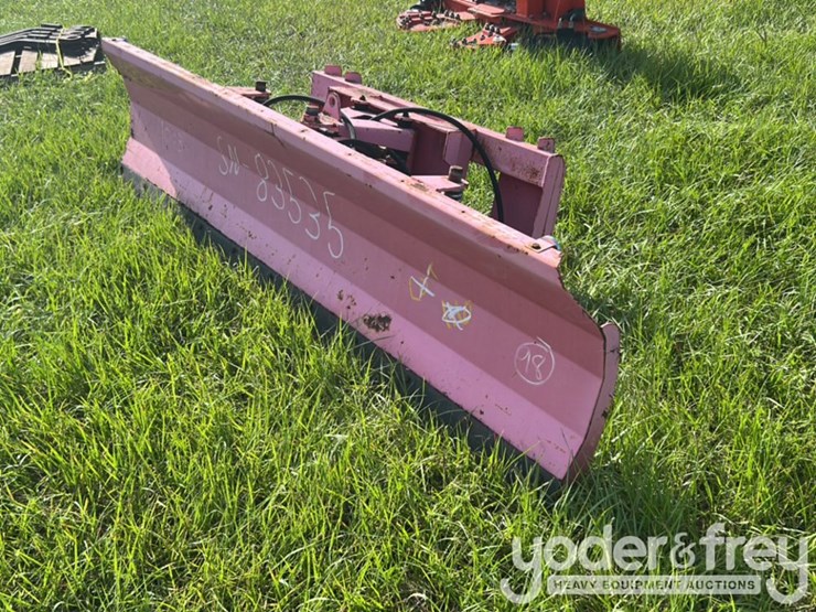 94"-dozer-blade-to-suit-skidsteer-image-1