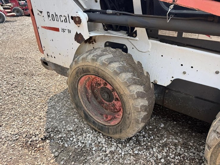 2013-bobcat-s510-image-14
