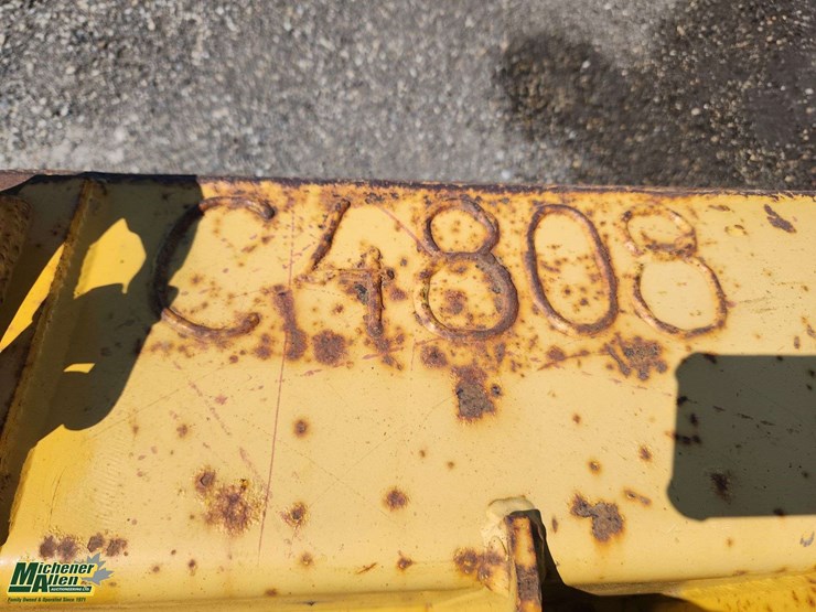 deere-410l-image-3