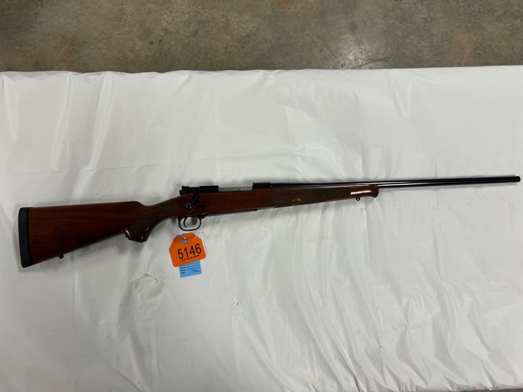 #5146-•-winchester-model-70-featherweight-300-win-image-1