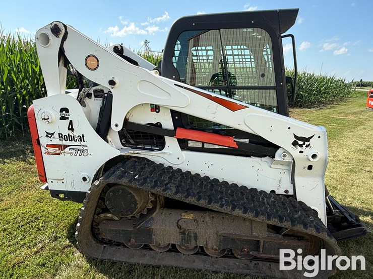 2017-bobcat-t770-image-4