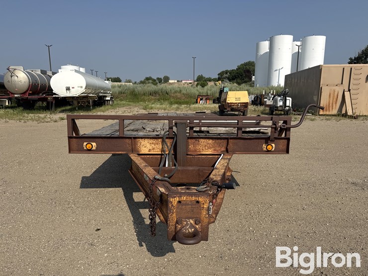 1990-phelan-fe-10-24-t/a-flatbed-trailer-w/ramps-image-2