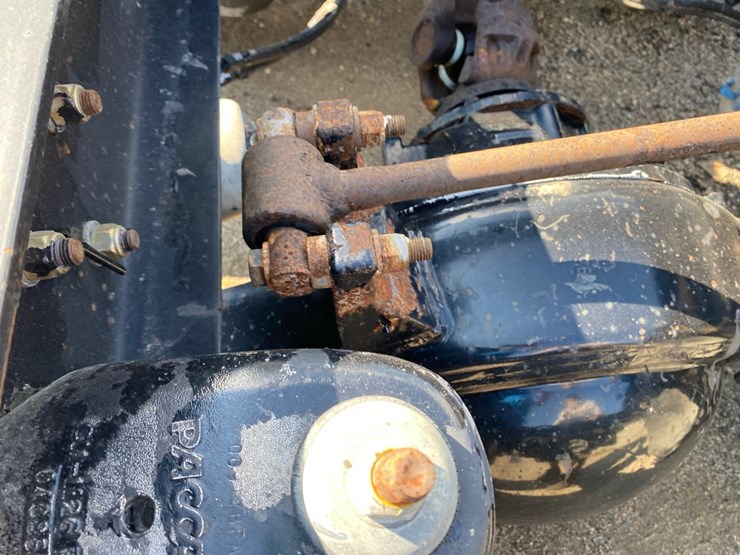 2018-kenworth-t440-image-33