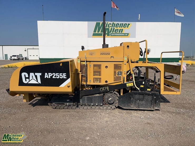 caterpillar-ap-255e-image-2