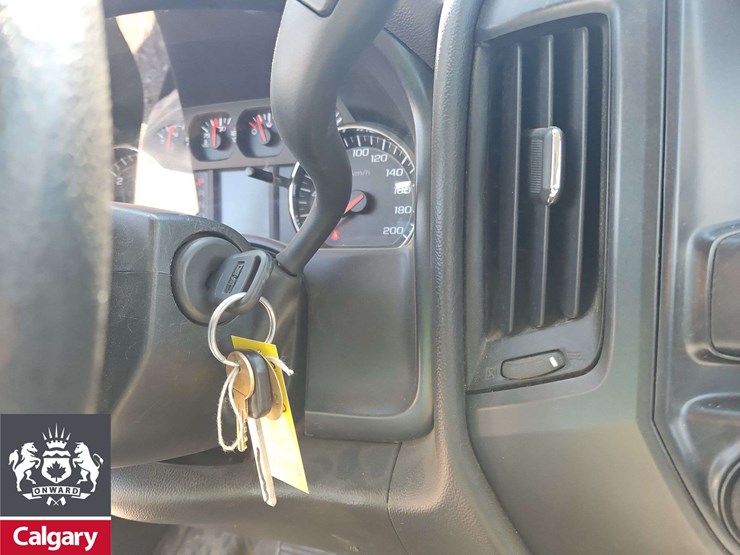 2015-gmc-sierra-2500hd-image-24