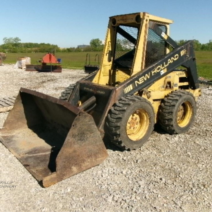 NEW HOLLAND L555