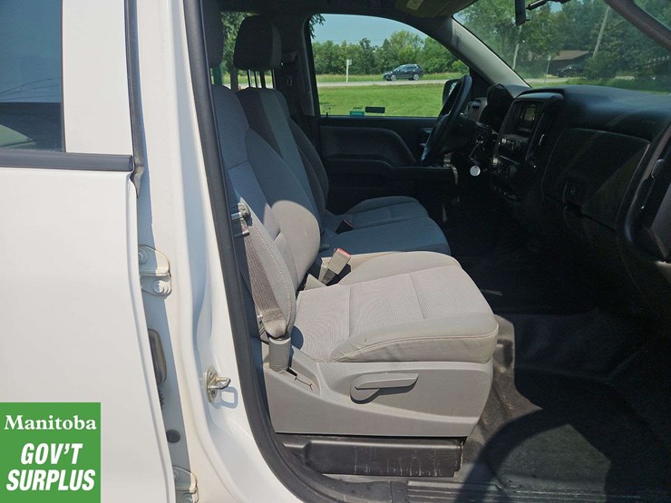 2014-chevrolet-silverado-1500-image-24