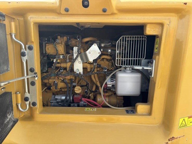 2021-caterpillar-308cr-image-52