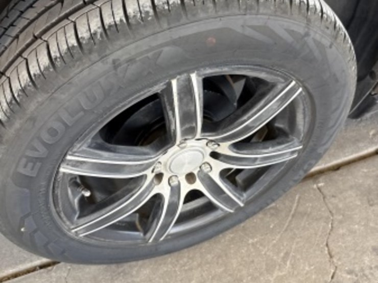 2011-chevrolet-hhr-image-9