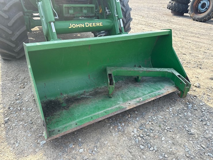 john-deere-6125m-image-29