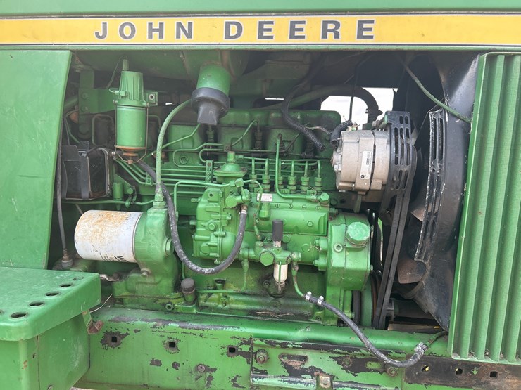 john-deere-4630-image-34