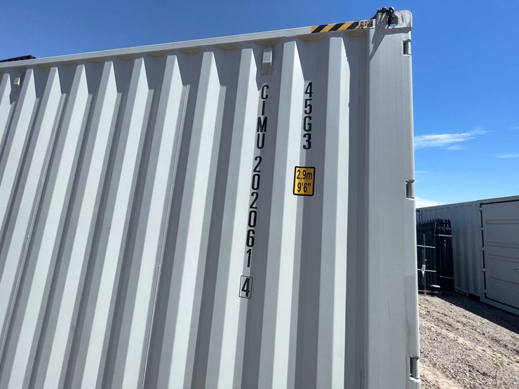 #2352-•-40'-high-shipping-container-image-13