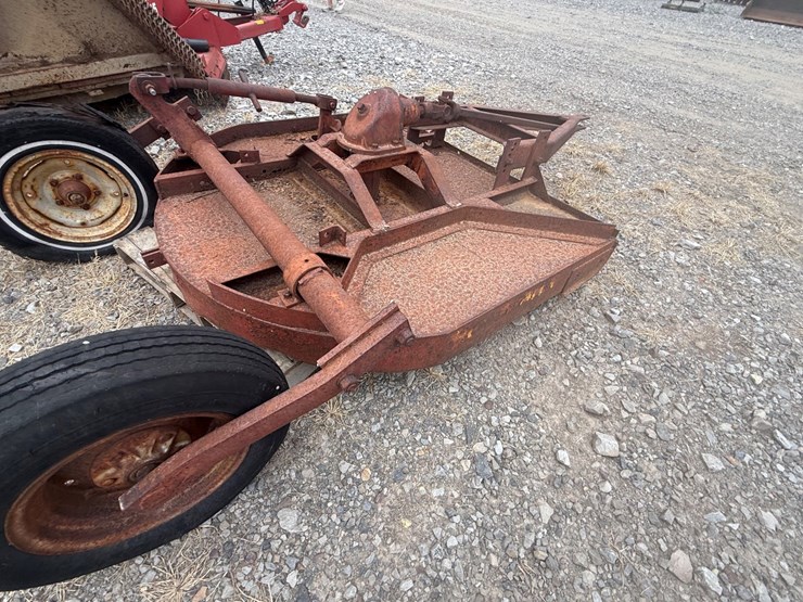bush-hog-305-image-12