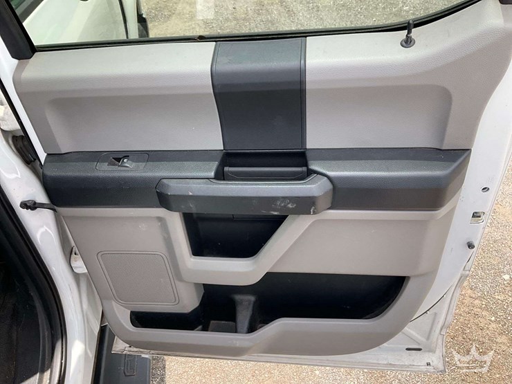 2018-ford-f350-image-22
