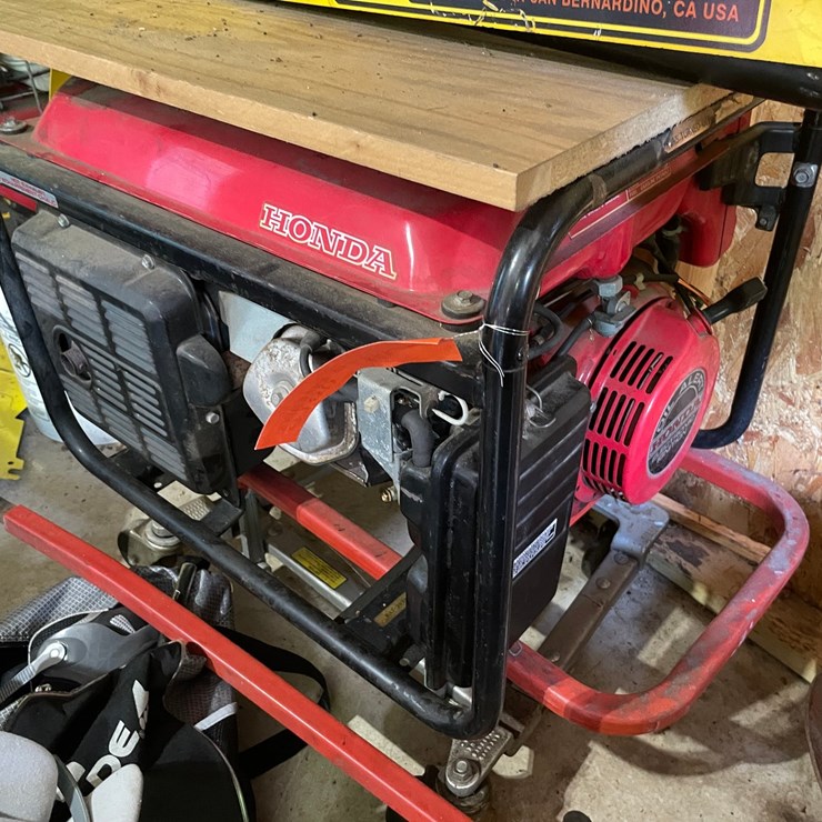 #6180 • Honda Generator