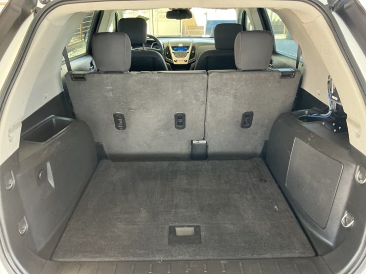 2015-chevrolet-equinox-image-9