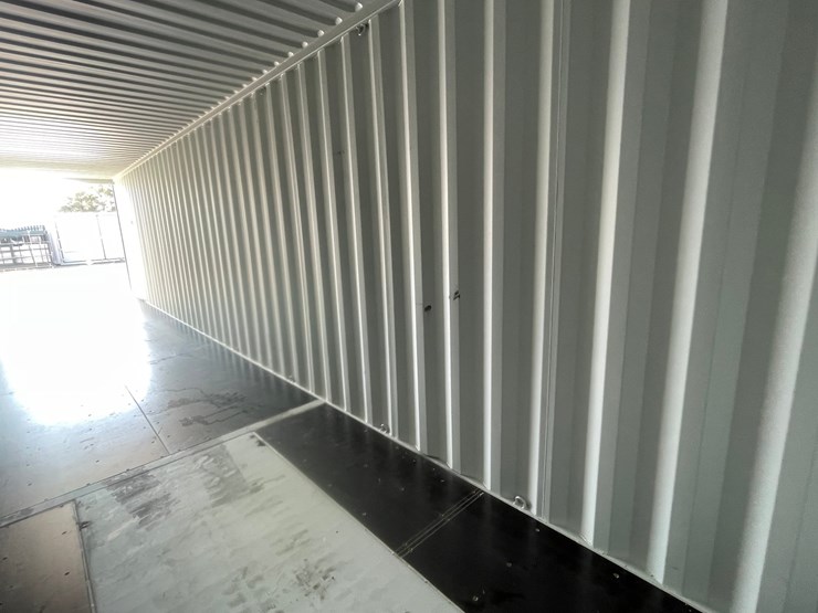 #2351-•-40'-high-shipping-container-image-20