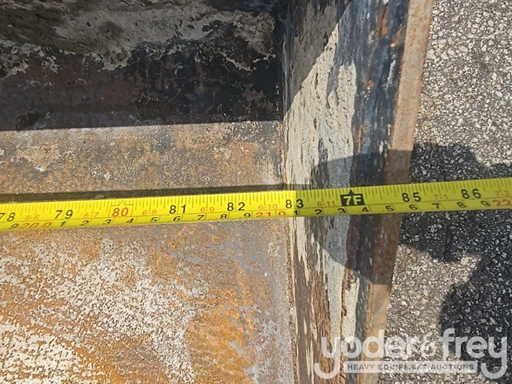 2019-caterpillar-289d3-image-12