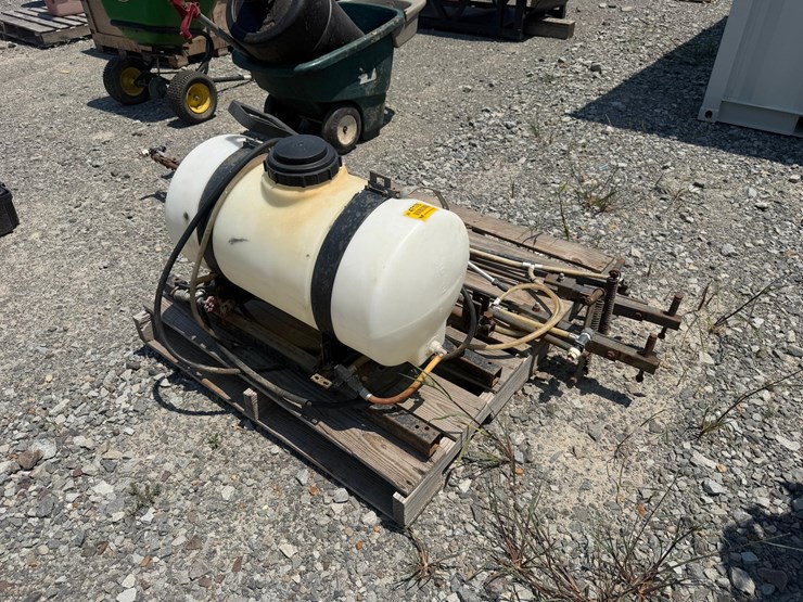 #47176-•-bowman-atv-sprayer-inv#47176-image-1