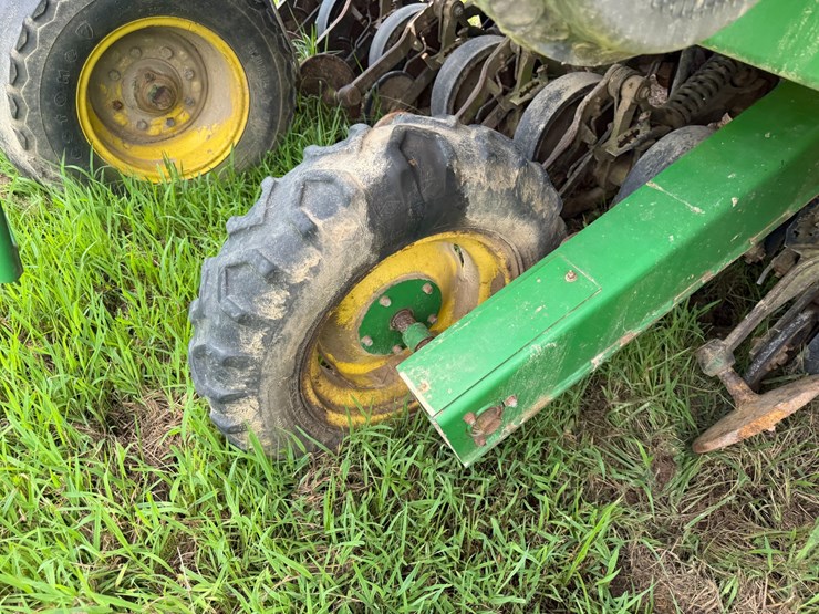 john-deere-40-image-24