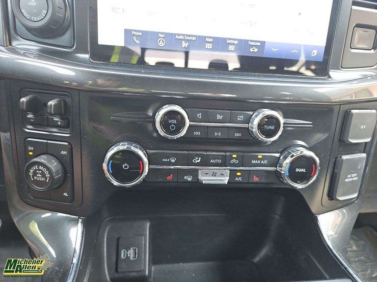 2022-ford-f150-image-23