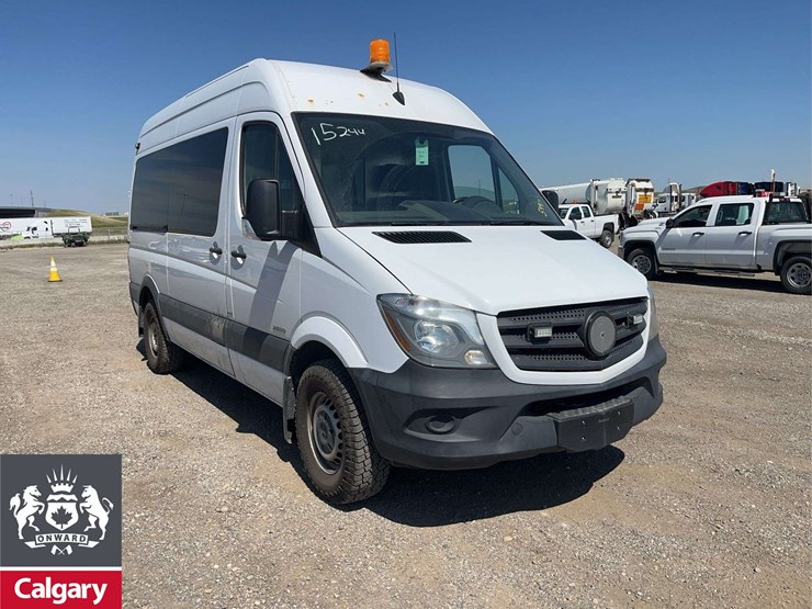 2016-mercedes-benz-sprinter-2500-image-7