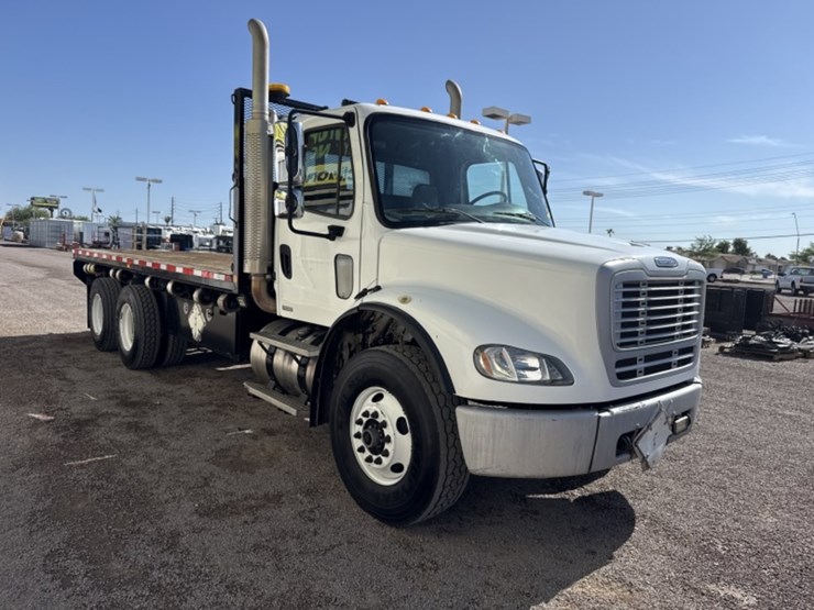 2007-freightliner-m2-112-f/b-image-4
