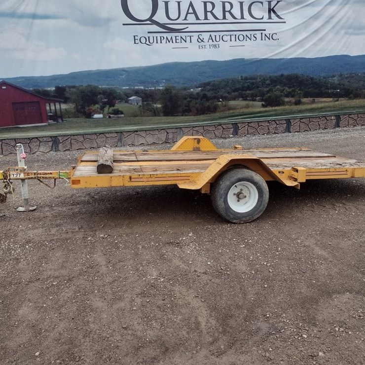 Trailer ^NO TITLE^ (QEA 4752)
