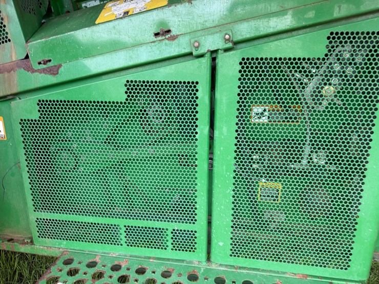 2011-john-deere-9770-sts-image-50