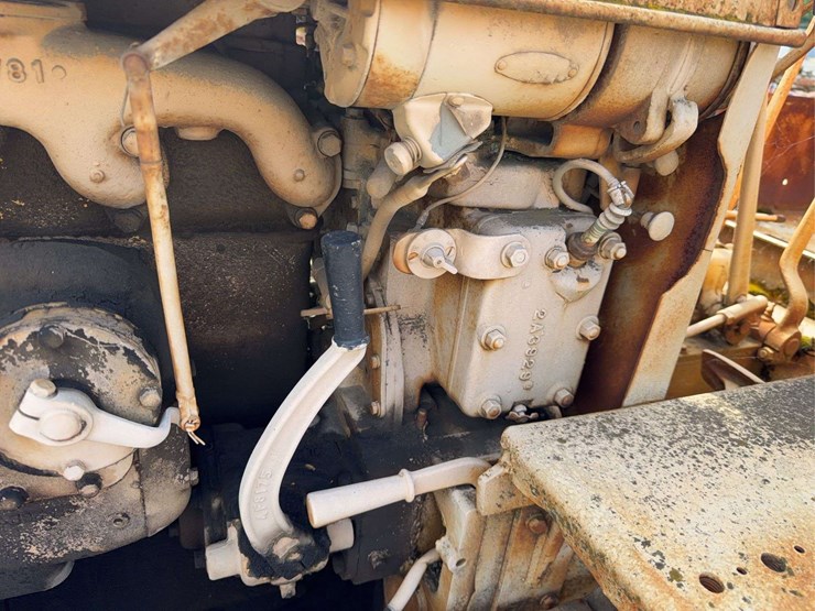 caterpillar-d2-image-23