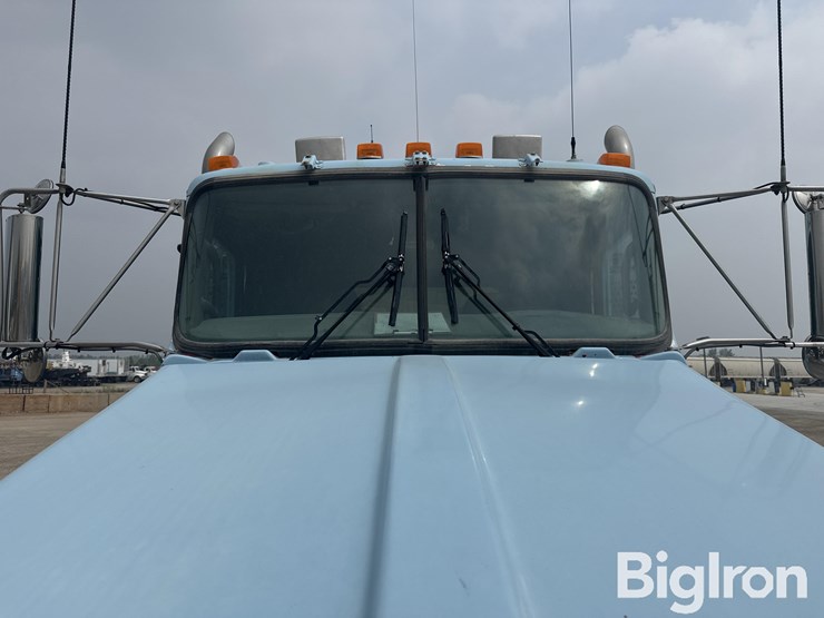 2007-kenworth-t800-image-11