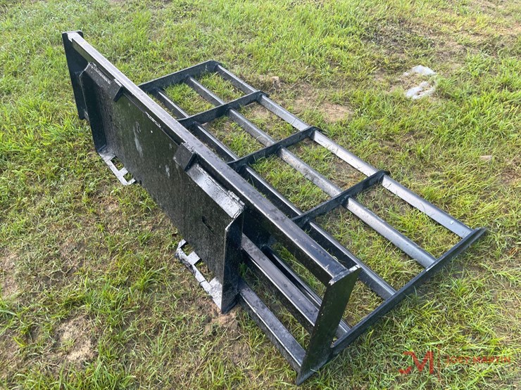 new-72"-land-plane-skid-steer-attachment-image-3
