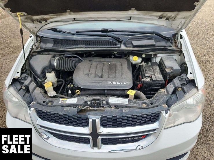 2016-dodge-grand-caravan-image-34