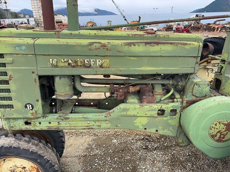 john-deere-model-b-image-9