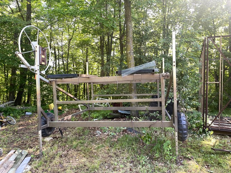 #6150-•-shoremaster-boat-lift-image-1