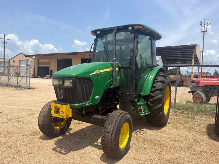 john-deere-5425-image-1