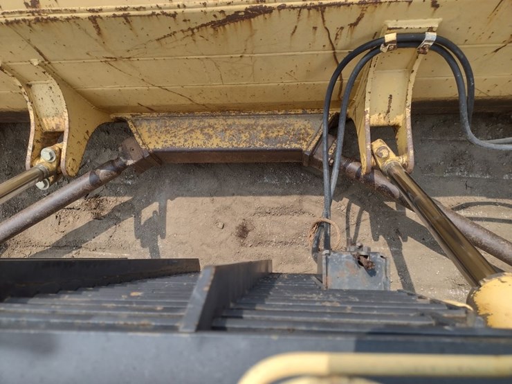 john-deere-850cx-dozer-(qea-4823)-image-24