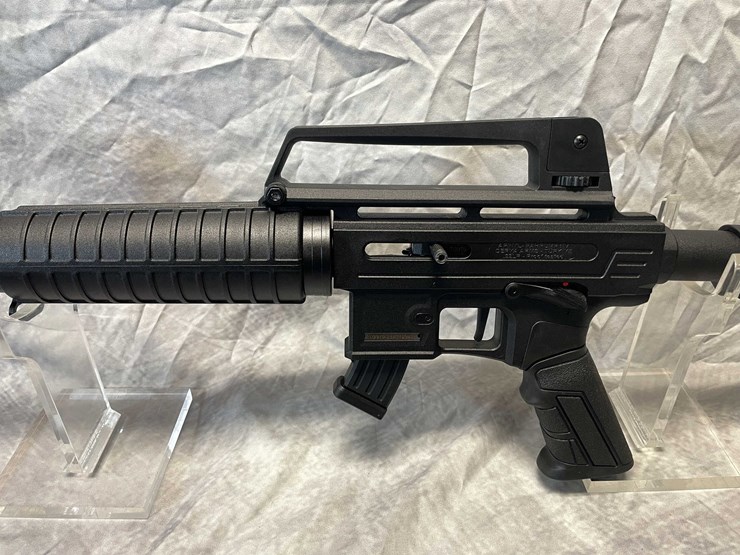 #10567-•-rock-island-arms-tm-22-,-22-lr-semi-auto-rifle,-sn:-tg970-23a112940-image-10