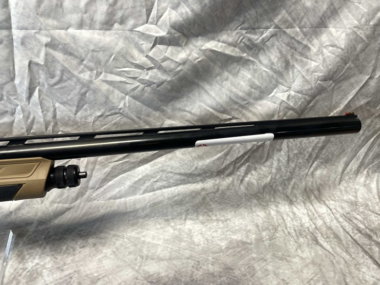 #10661-•-impala-plus-nero-desert,-12-ga.-semi-auto-shotgun,-sn:-60-h23yt-001382-image-6