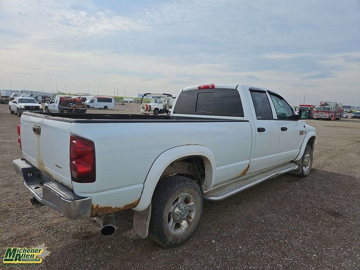 2008-dodge-ram-2500-image-4