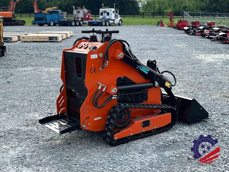 unused-2026-future-ft36c-skid-steer-loader---[skid-steer-loaders]-mini-skid-steer-image-3