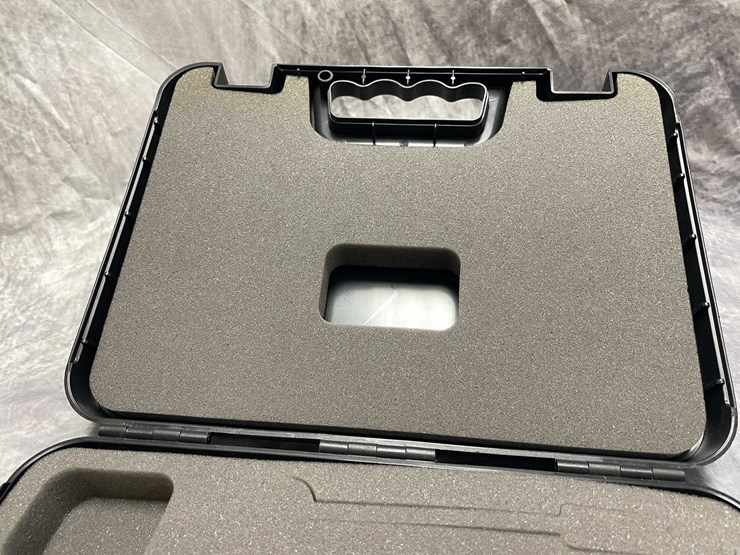 #10838-•-taurus-molded-hard-pistol-case-image-6