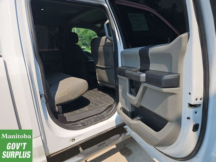 2017-ford-f150-image-17