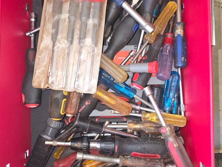 #439-•-13-drawer-tool-box-full-of-tools-image-10