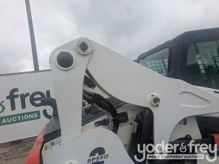 2019-bobcat-t770-image-18